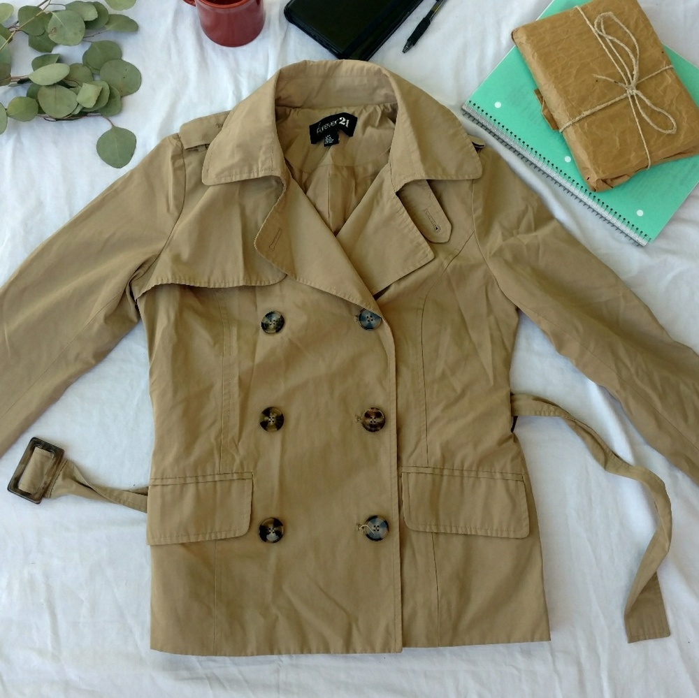 F21 Lightweight Hip-Length Trench